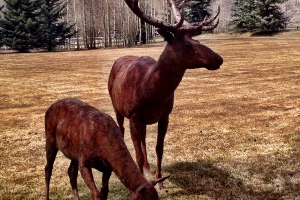 Elk sculpture